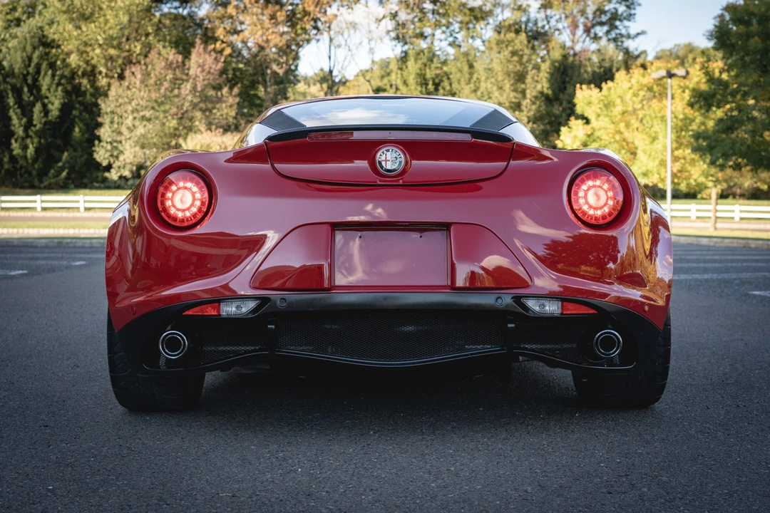 2015 Alfa Romeo 4C Coupe - Image 7 of 31