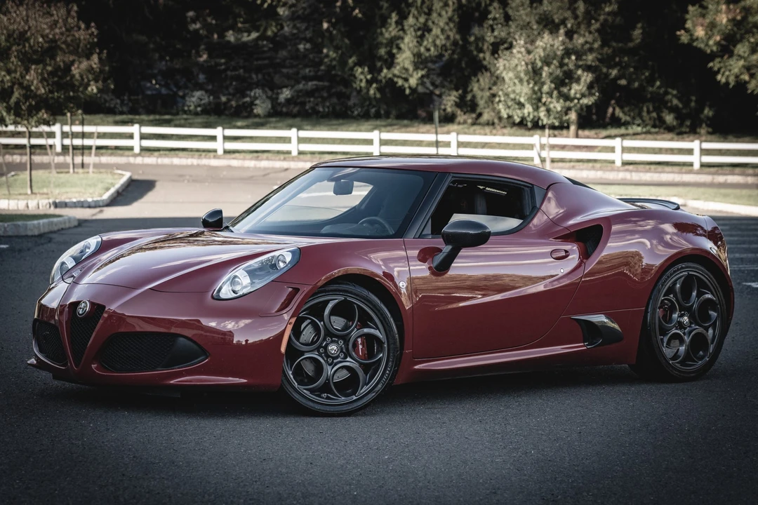 2015 Alfa Romeo 4C Coupe - Image 3 of 31