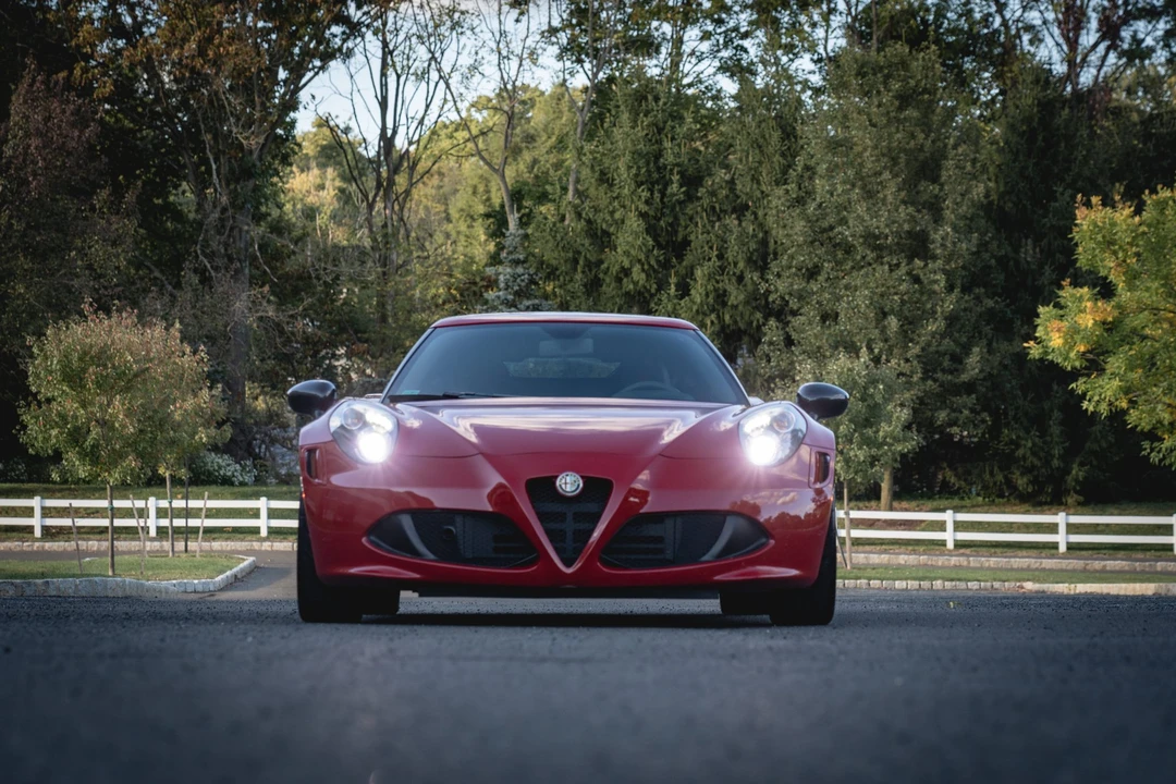 2015 Alfa Romeo 4C Coupe - Image 15 of 31