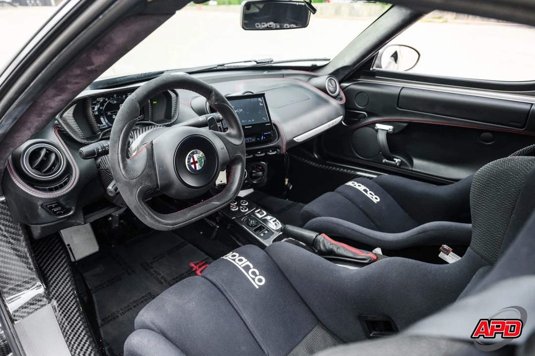 2015 Alfa Romeo 4C - Image 2 of 12