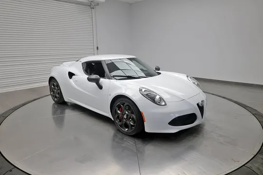 2015 Alfa Romeo 4C Base