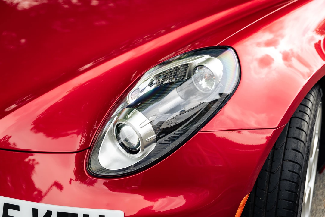 2015 Alfa Romeo 4C Spider - Image 12 of 31