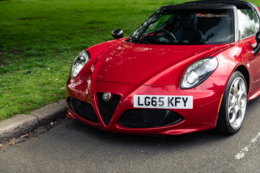 2015 Alfa Romeo 4C Spider - Image 15 of 31