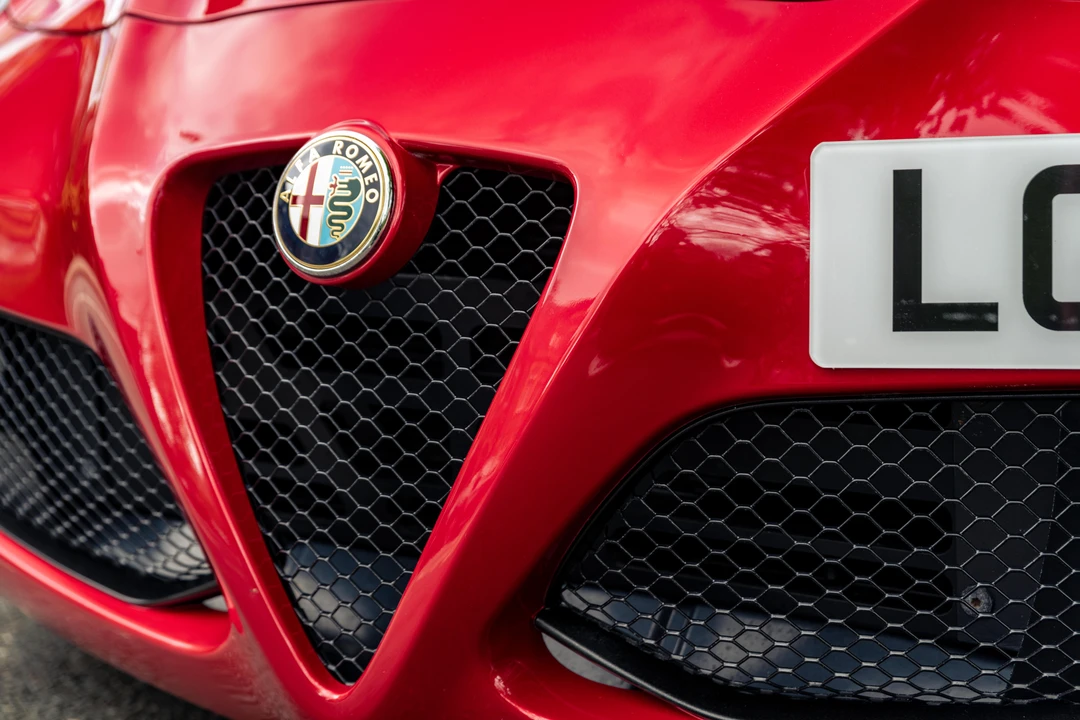 2015 Alfa Romeo 4C Spider - Image 19 of 31