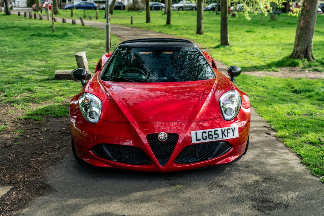 2015 Alfa Romeo 4C Spider - Image 2 of 31