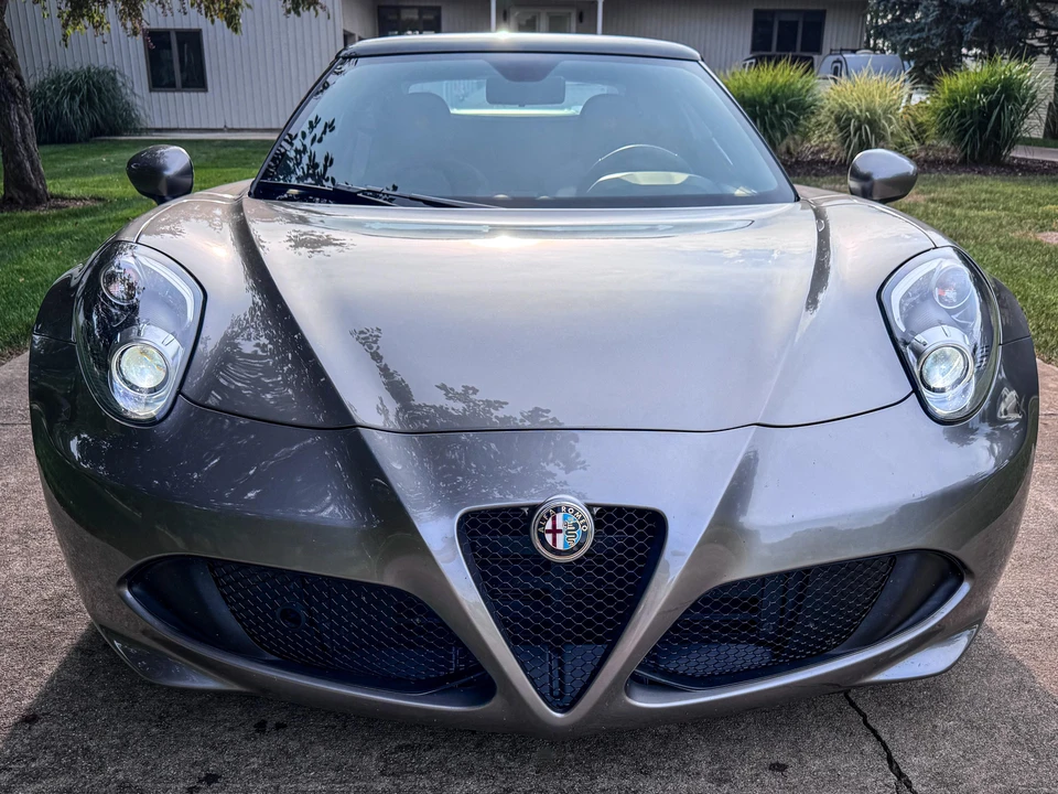 2015 Alfa Romeo 4C Spider - Image 6 of 31