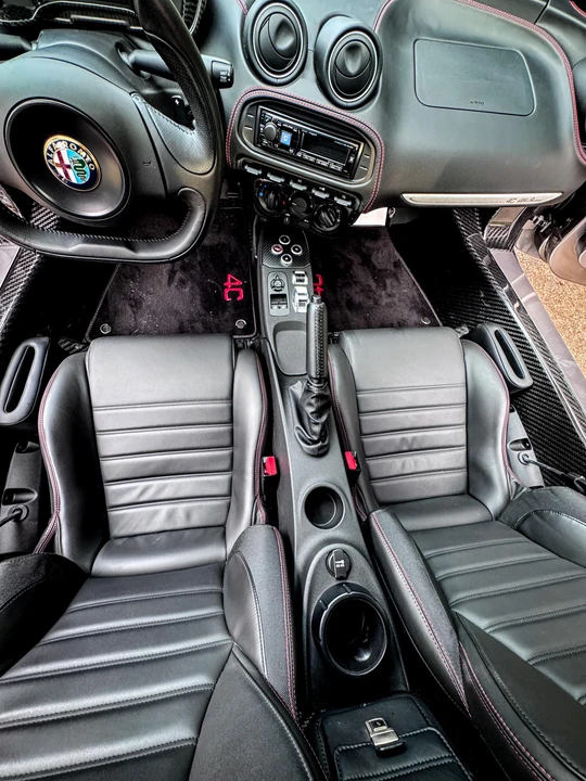 2015 Alfa Romeo 4C Spider - Image 26 of 31