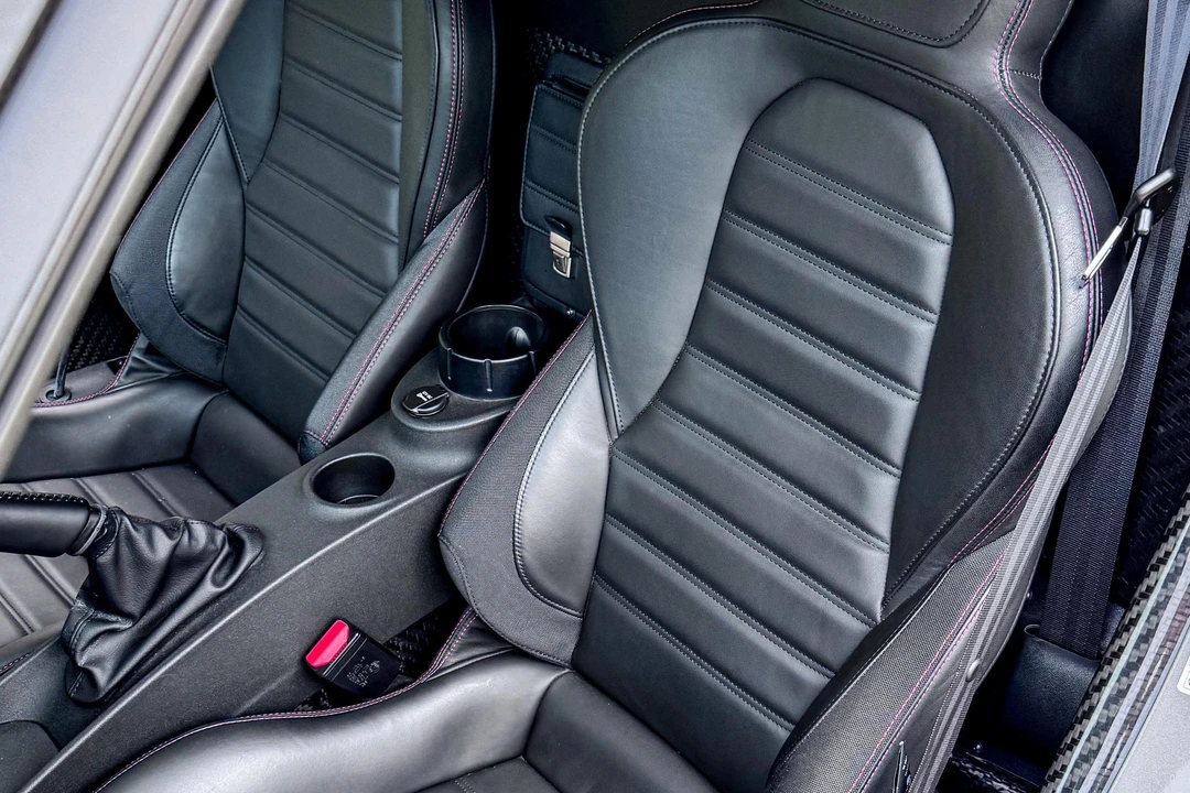 2015 Alfa Romeo 4C Spider - Image 23 of 31