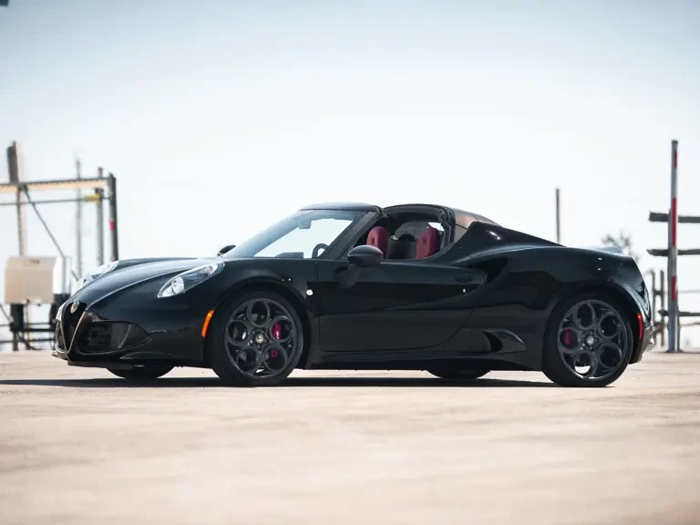 2015 Alfa Romeo 4C Spider - Image 6 of 31