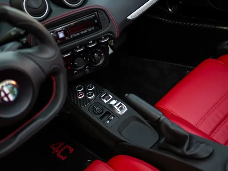 2015 Alfa Romeo 4C Spider - Image 28 of 31