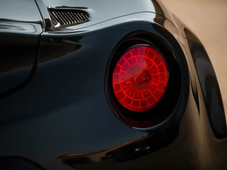 2015 Alfa Romeo 4C Spider - Image 17 of 31