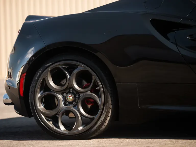2015 Alfa Romeo 4C Spider - Image 21 of 31