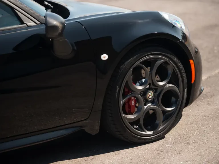 2015 Alfa Romeo 4C Spider - Image 11 of 31