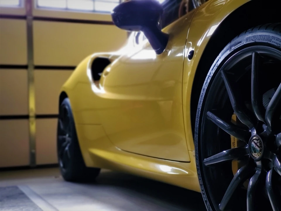 2015 Alfa Romeo 4C Spider - Image 27 of 31