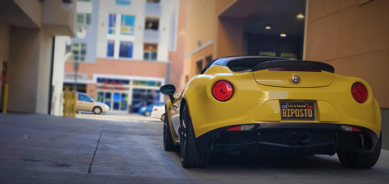 2015 Alfa Romeo 4C Spider - Image 13 of 31