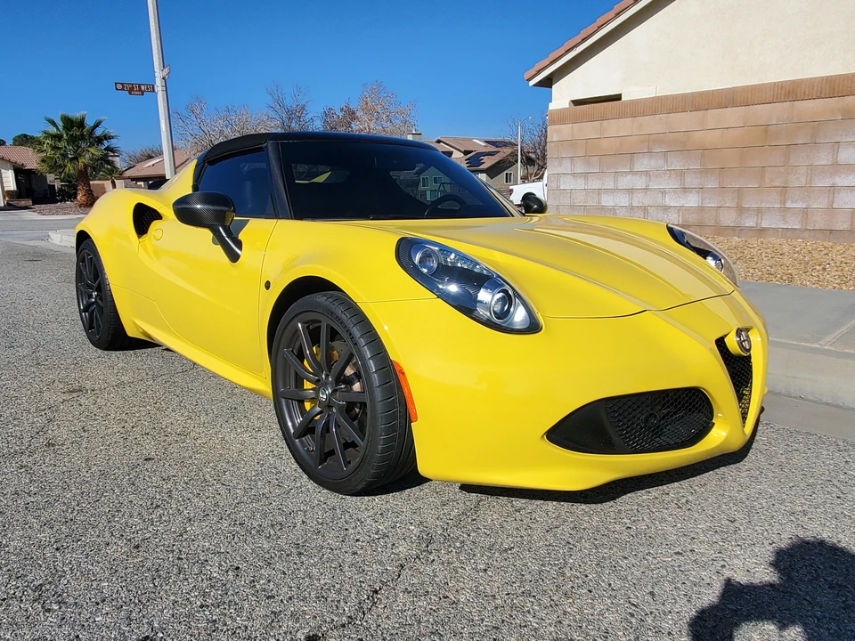 2015 Alfa Romeo 4C Spider - Image 17 of 31