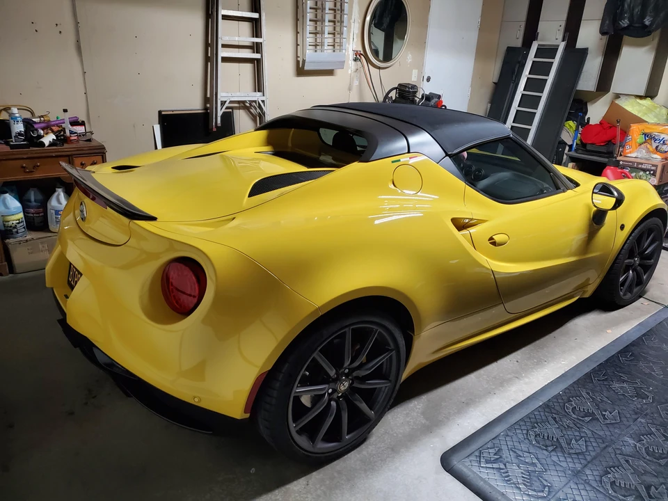 2015 Alfa Romeo 4C Spider - Image 15 of 31