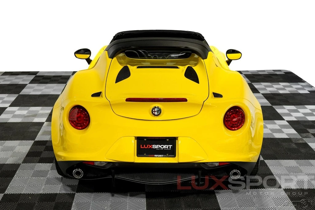 2015 Alfa Romeo 4C Spider - Image 5 of 24