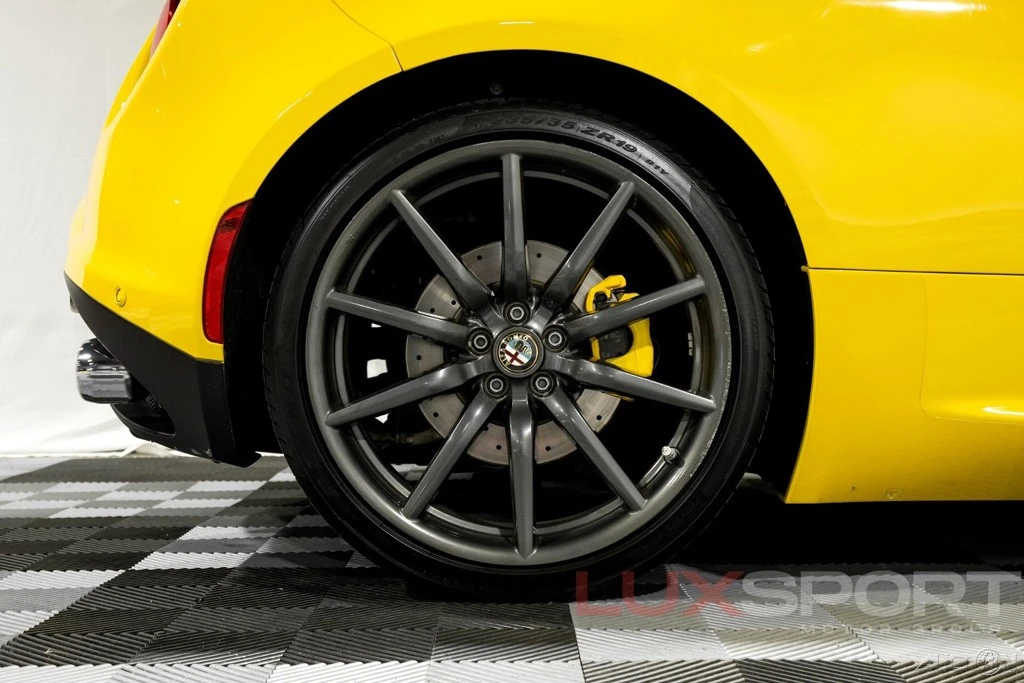 2015 Alfa Romeo 4C Spider - Image 15 of 24