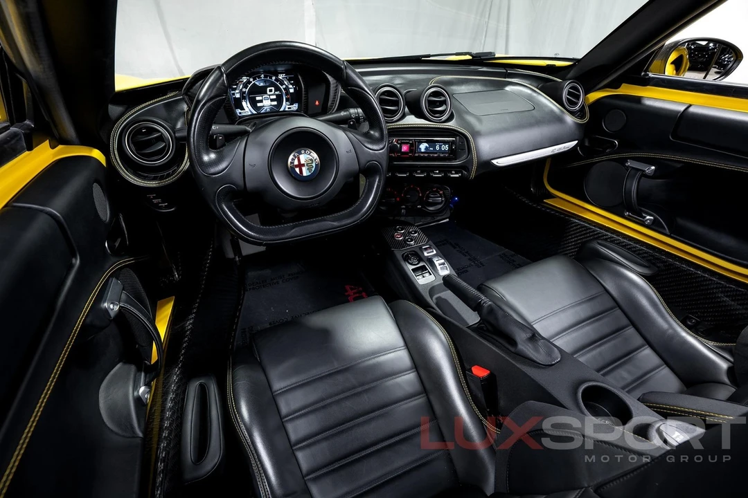 2015 Alfa Romeo 4C Spider - Image 28 of 31
