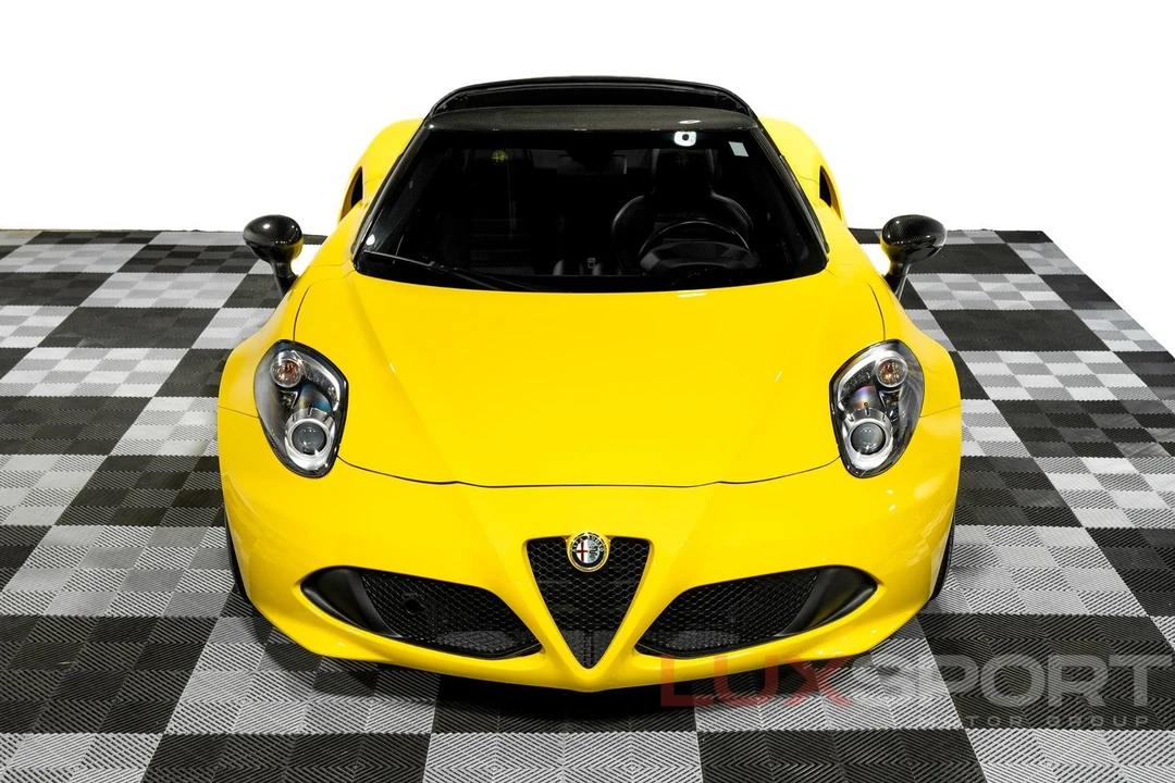 2015 Alfa Romeo 4C Spider - Image 11 of 31
