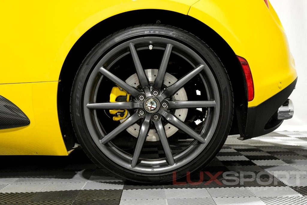 2015 Alfa Romeo 4C Spider - Image 14 of 24