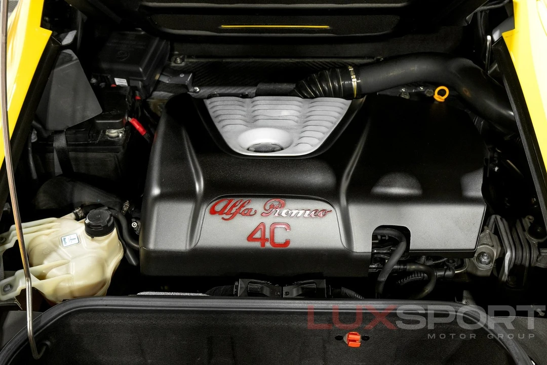 2015 Alfa Romeo 4C Spider - Image 18 of 31