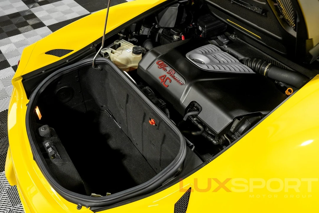 2015 Alfa Romeo 4C Spider - Image 21 of 31