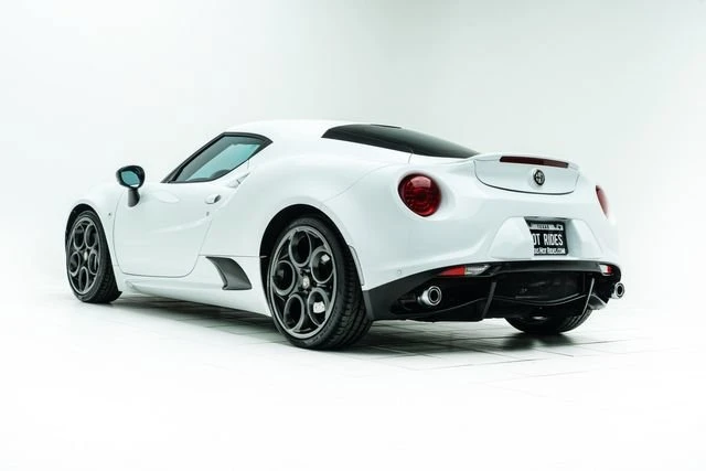 2015 Alfa Romeo 4C Coupe - Image 14 of 20