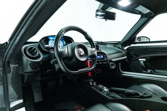 2015 Alfa Romeo 4C Coupe - Image 17 of 20