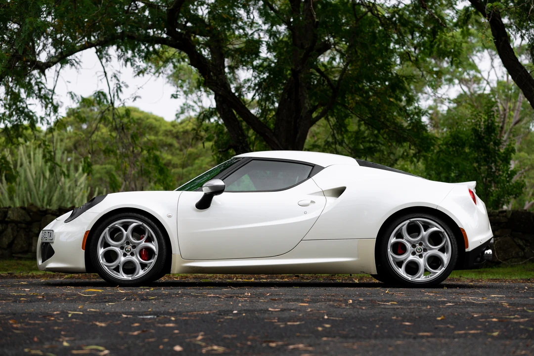 2015 Alfa Romeo 4C Spider - Image 16 of 31
