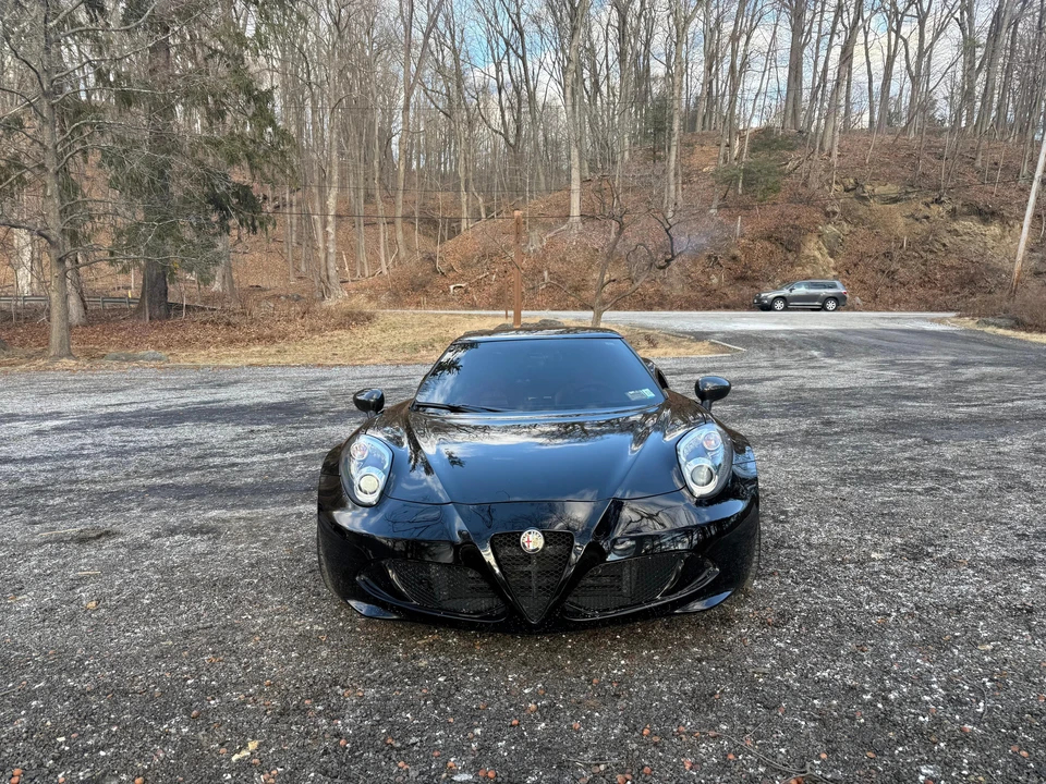 2015 Alfa Romeo 4C - Image 7 of 31