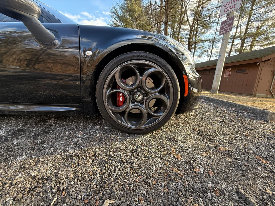 2015 Alfa Romeo 4C - Image 29 of 31