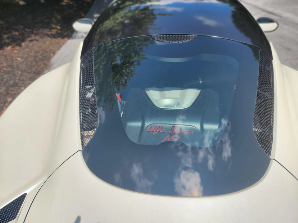 2015 Alfa Romeo 4C Coupe - Image 22 of 31