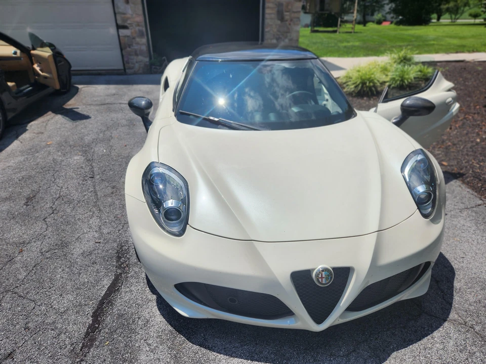 2015 Alfa Romeo 4C Coupe - Image 14 of 31