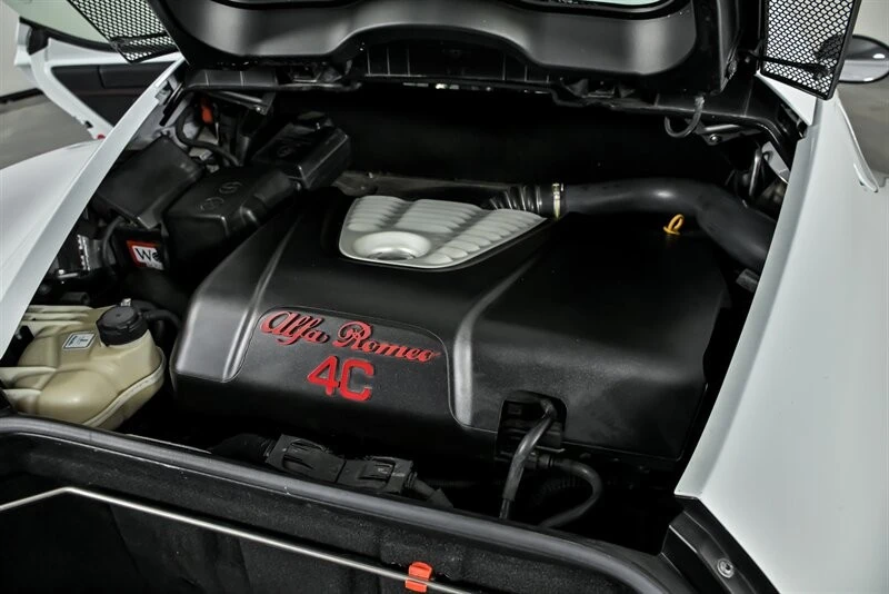 2015 Alfa Romeo 4C - Image 17 of 21