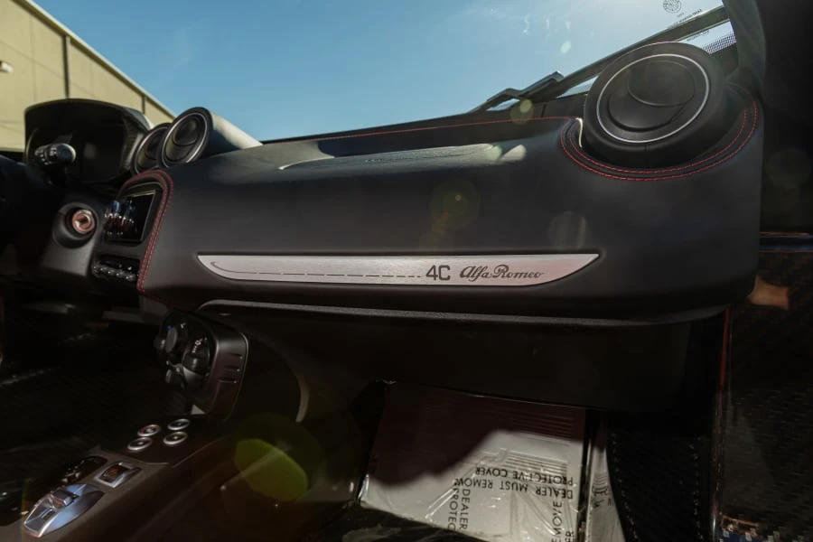 2015 Alfa Romeo 4C - Image 25 of 31