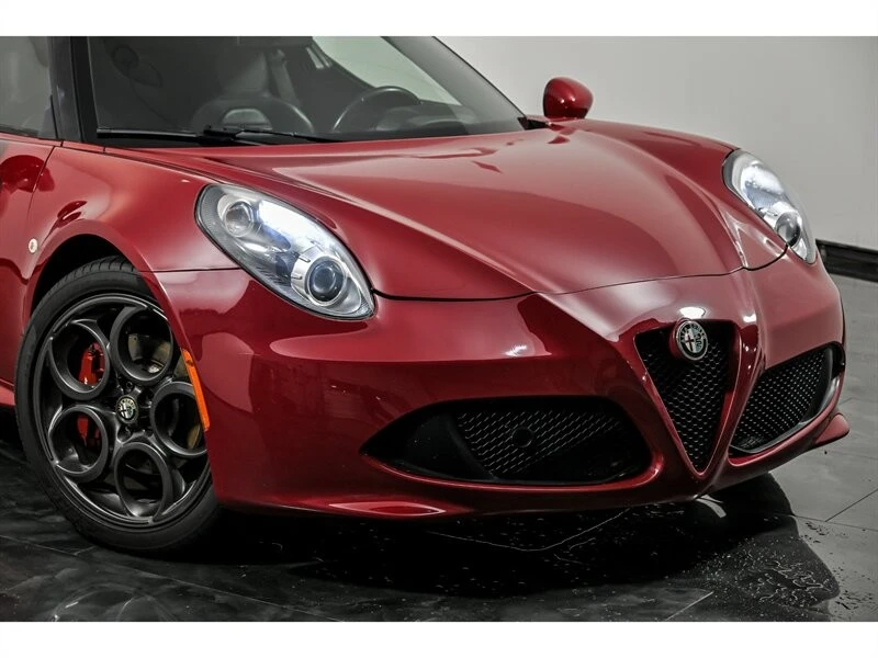 2015 Alfa Romeo 4C Coupe - Image 2 of 25