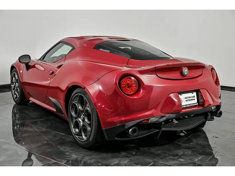 2015 Alfa Romeo 4C Coupe - Image 7 of 25