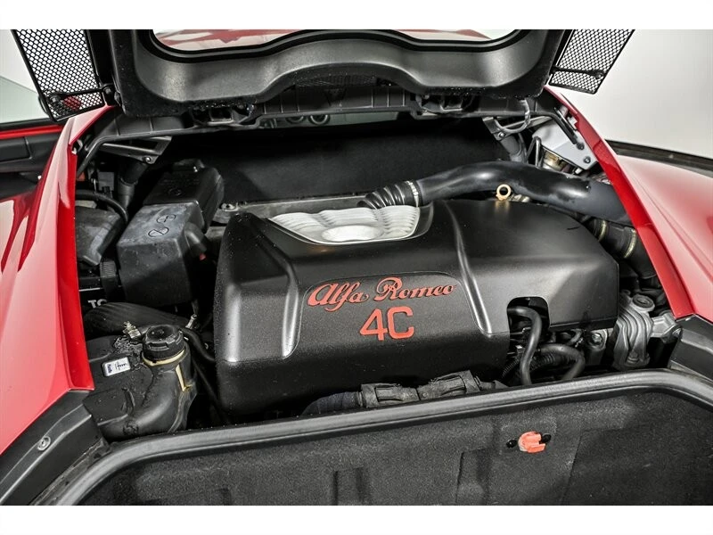 2015 Alfa Romeo 4C - Image 11 of 25