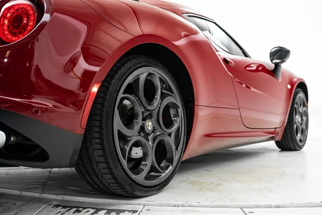 2015 Alfa Romeo 4C - Image 16 of 21
