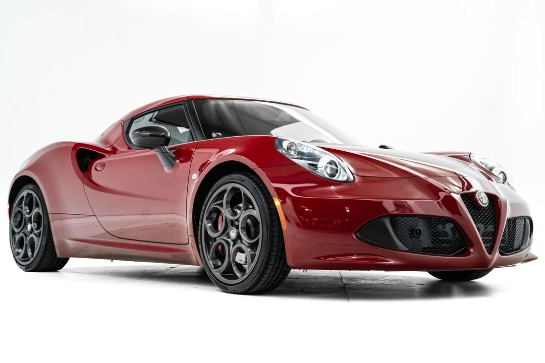 2015 Alfa Romeo 4C Coupe - Image 8 of 21