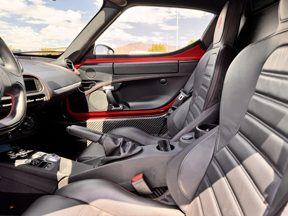 2015 Alfa Romeo 4C Coupe - Image 27 of 31