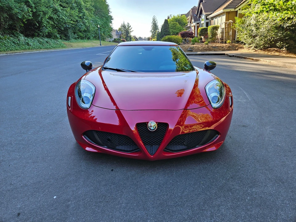 2015 Alfa Romeo 4C Coupe - Image 6 of 31