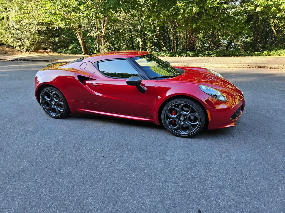 2015 Alfa Romeo 4C Coupe - Image 16 of 31