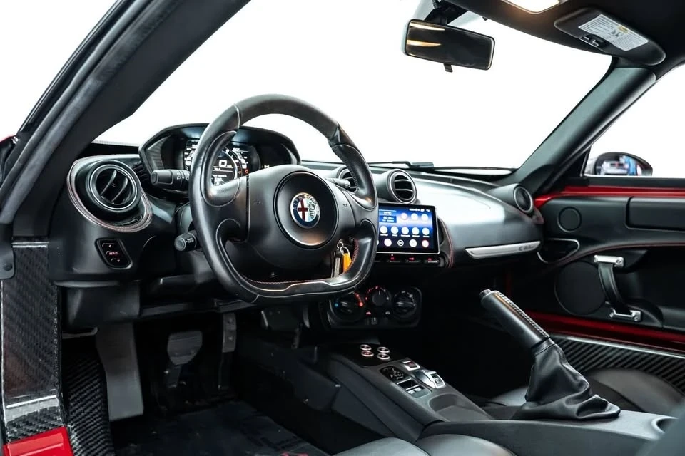 2015 Alfa Romeo 4C Coupe - Image 4 of 6