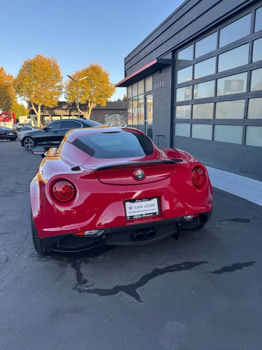 2015 Alfa Romeo 4C - Image 5 of 13