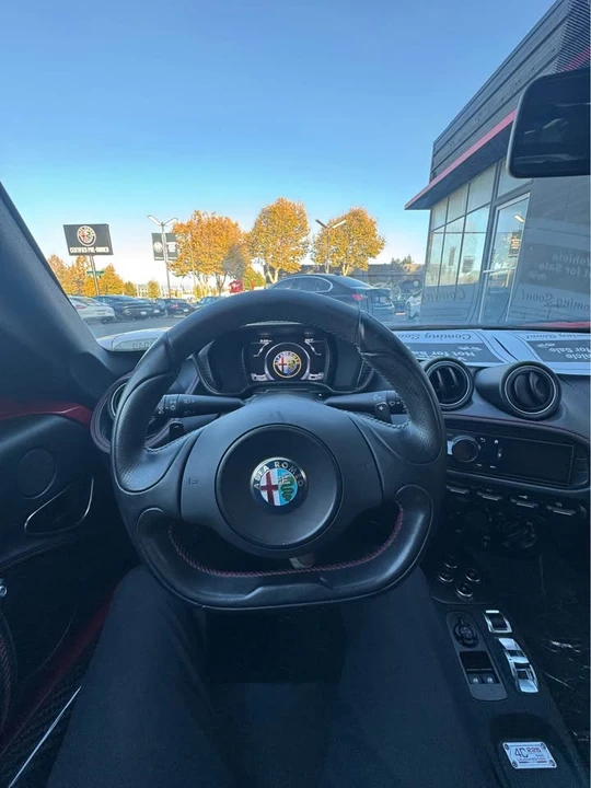 2015 Alfa Romeo 4C - Image 7 of 13