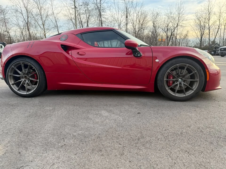 2015 Alfa Romeo 4C - Image 4 of 12