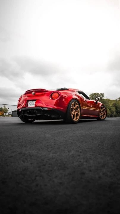2015 Alfa Romeo 4C - Image 2 of 4
